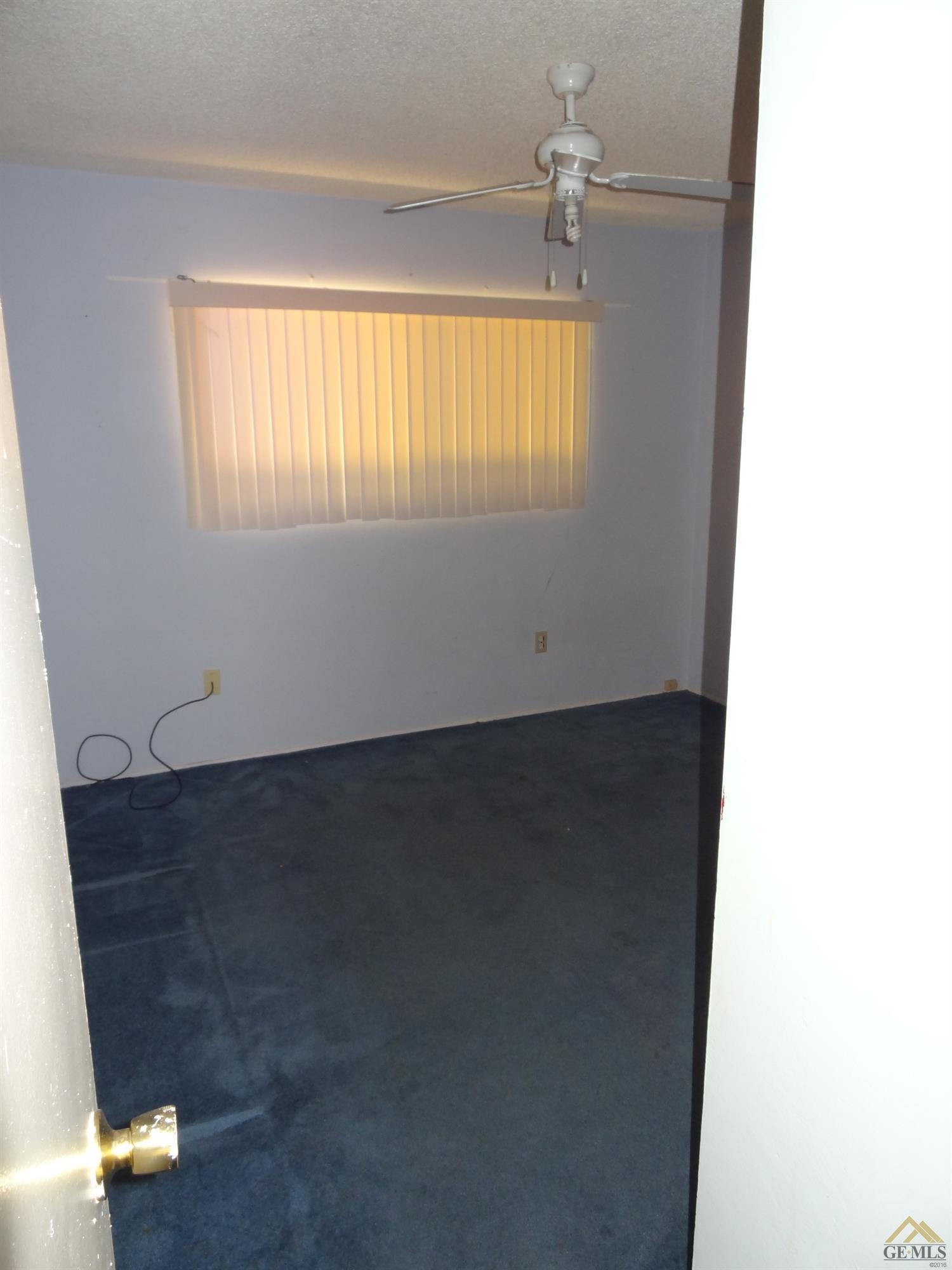 5718 5718 Rexroth Ave, Bakersfield, CA 93306 photo 15