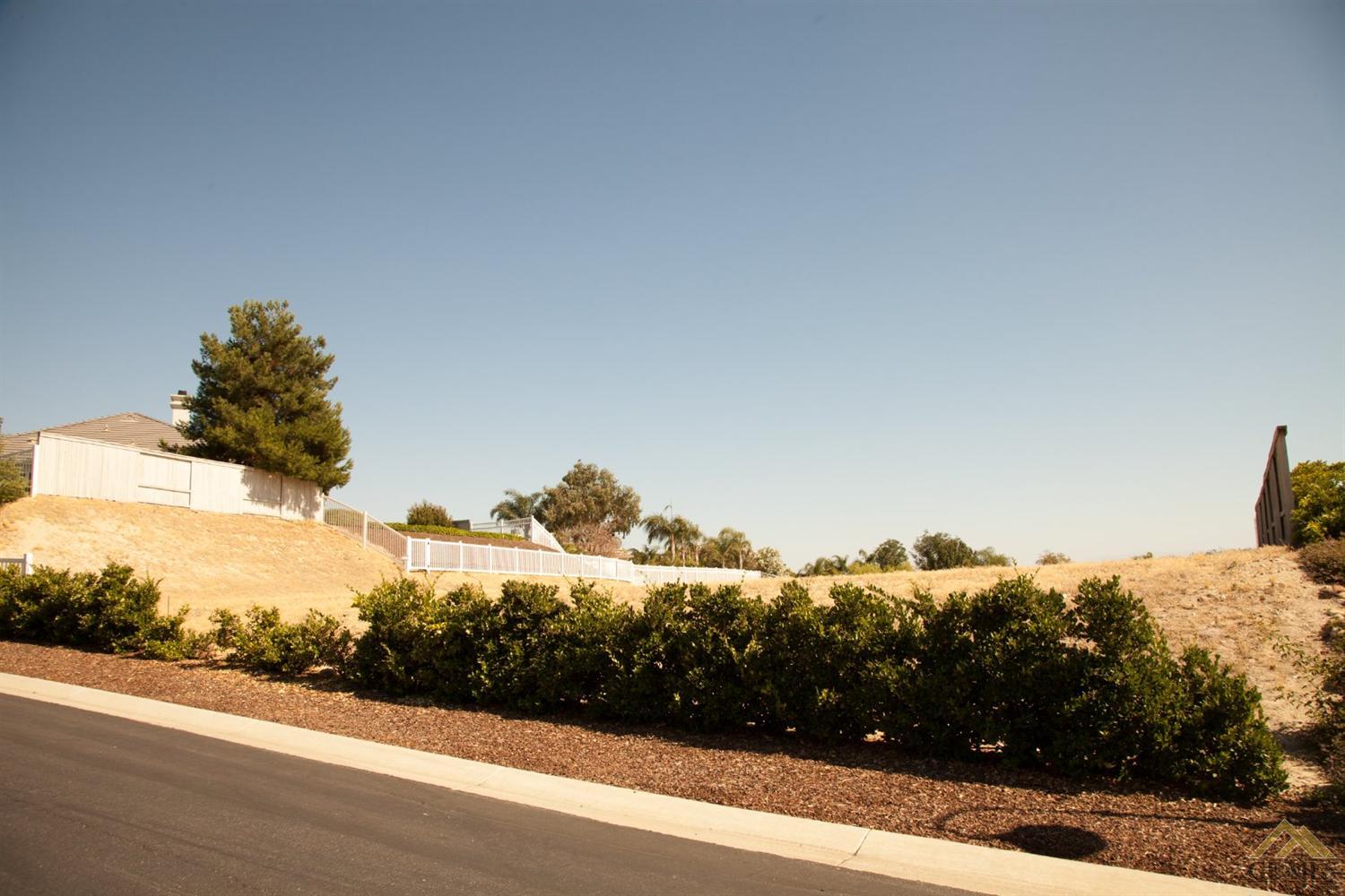 13701 Raphael Ave, Bakersfield, CA 93306 photo 1
