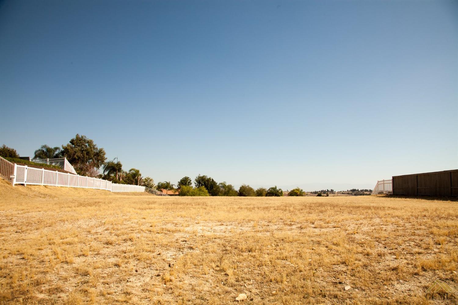 13701 Raphael Ave, Bakersfield, CA 93306 photo 6