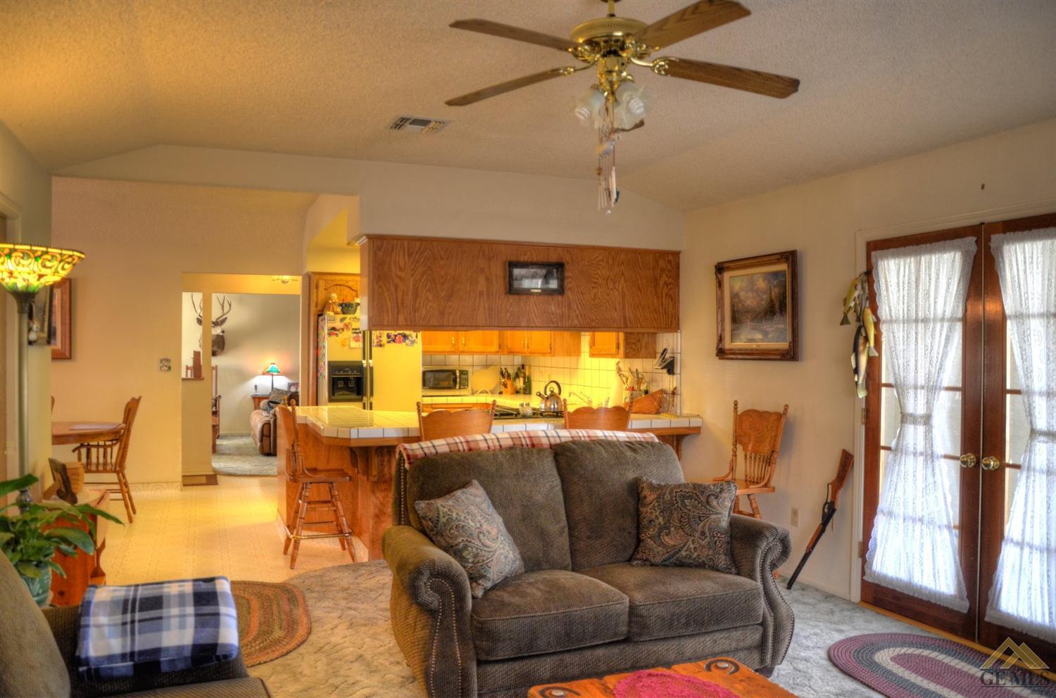 19901 Rod Ct, Tehachapi, CA 93561 photo 5
