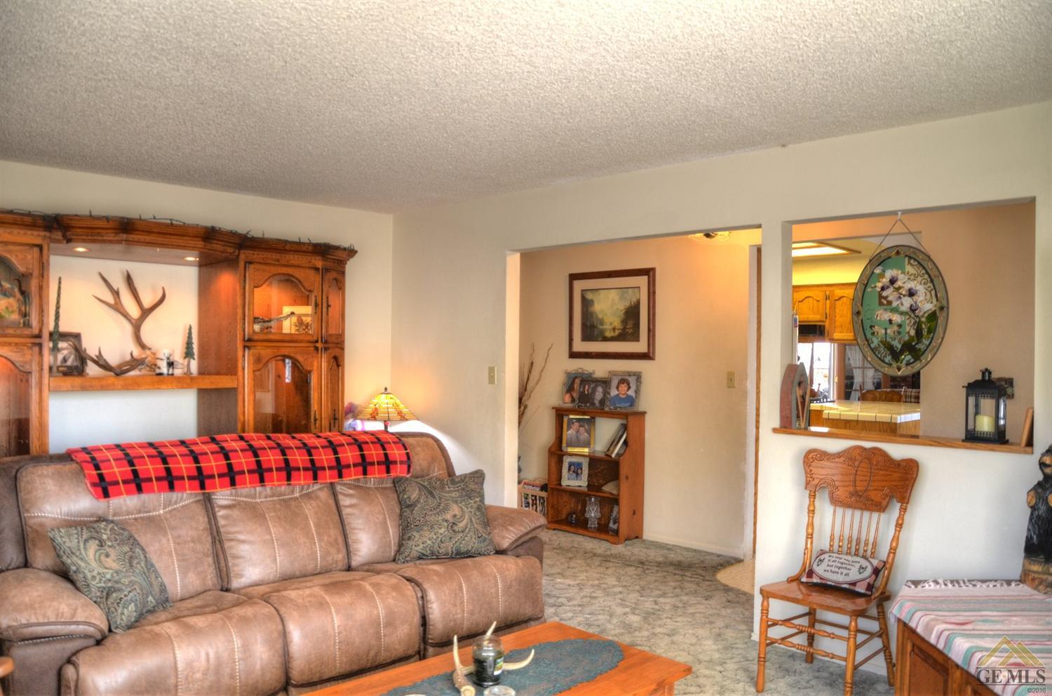 19901 Rod Ct, Tehachapi, CA 93561 photo 7