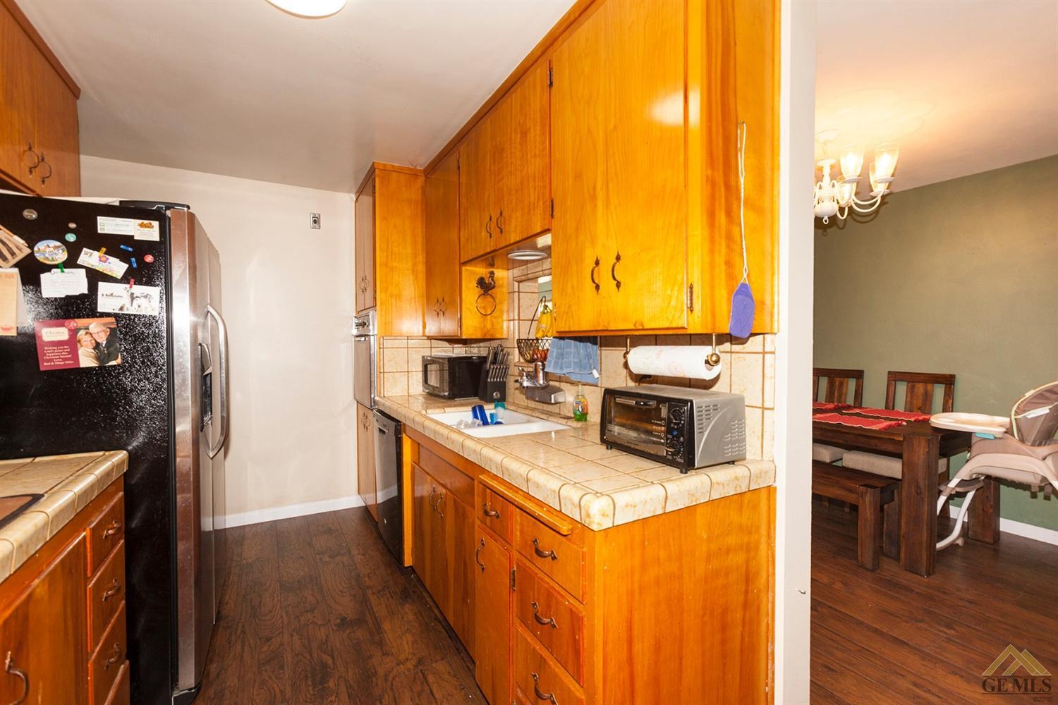 1925 Jubilee Dr, Wasco, CA 93280 photo 11