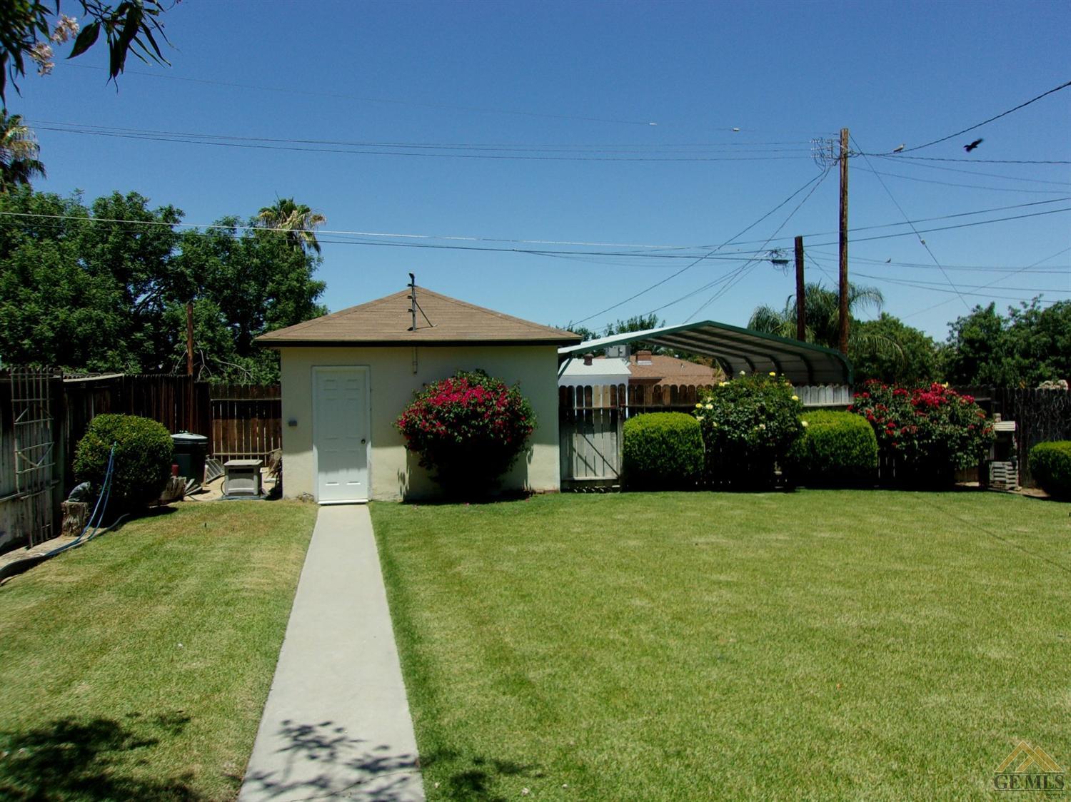 218 E San Emidio St, Taft, CA 93268 photo 10