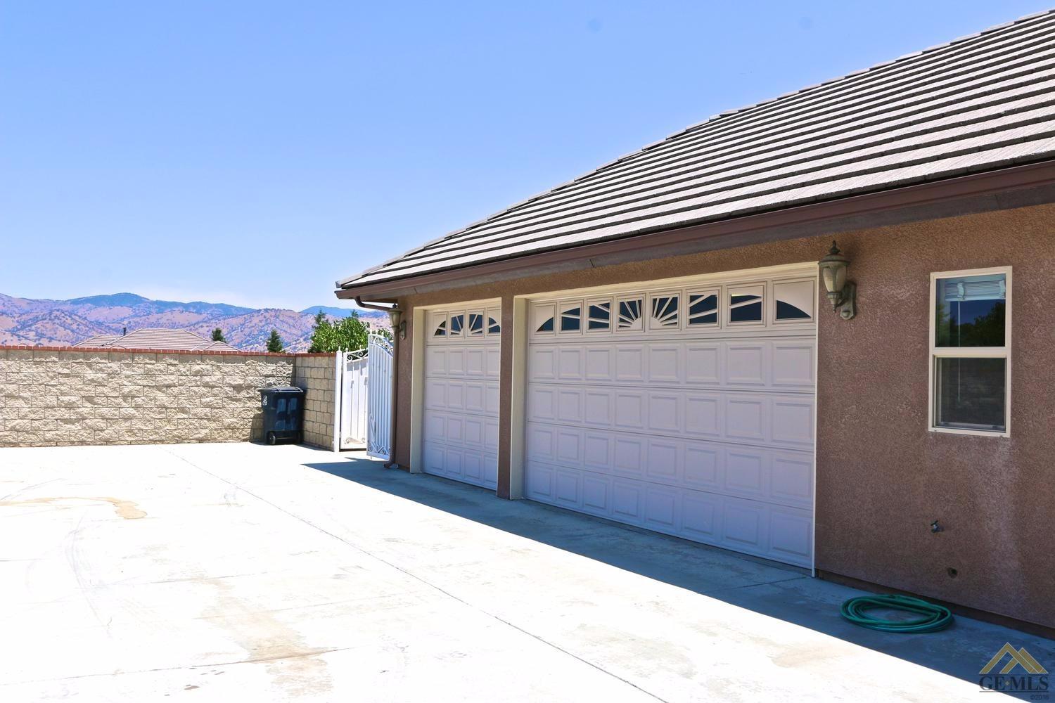 501 Mesquite Dr, Tehachapi, CA 93561 photo 4