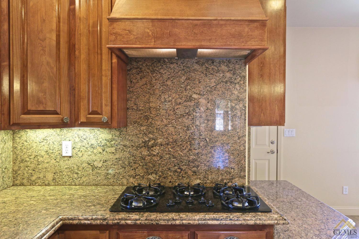 501 Mesquite Dr, Tehachapi, CA 93561 photo 13
