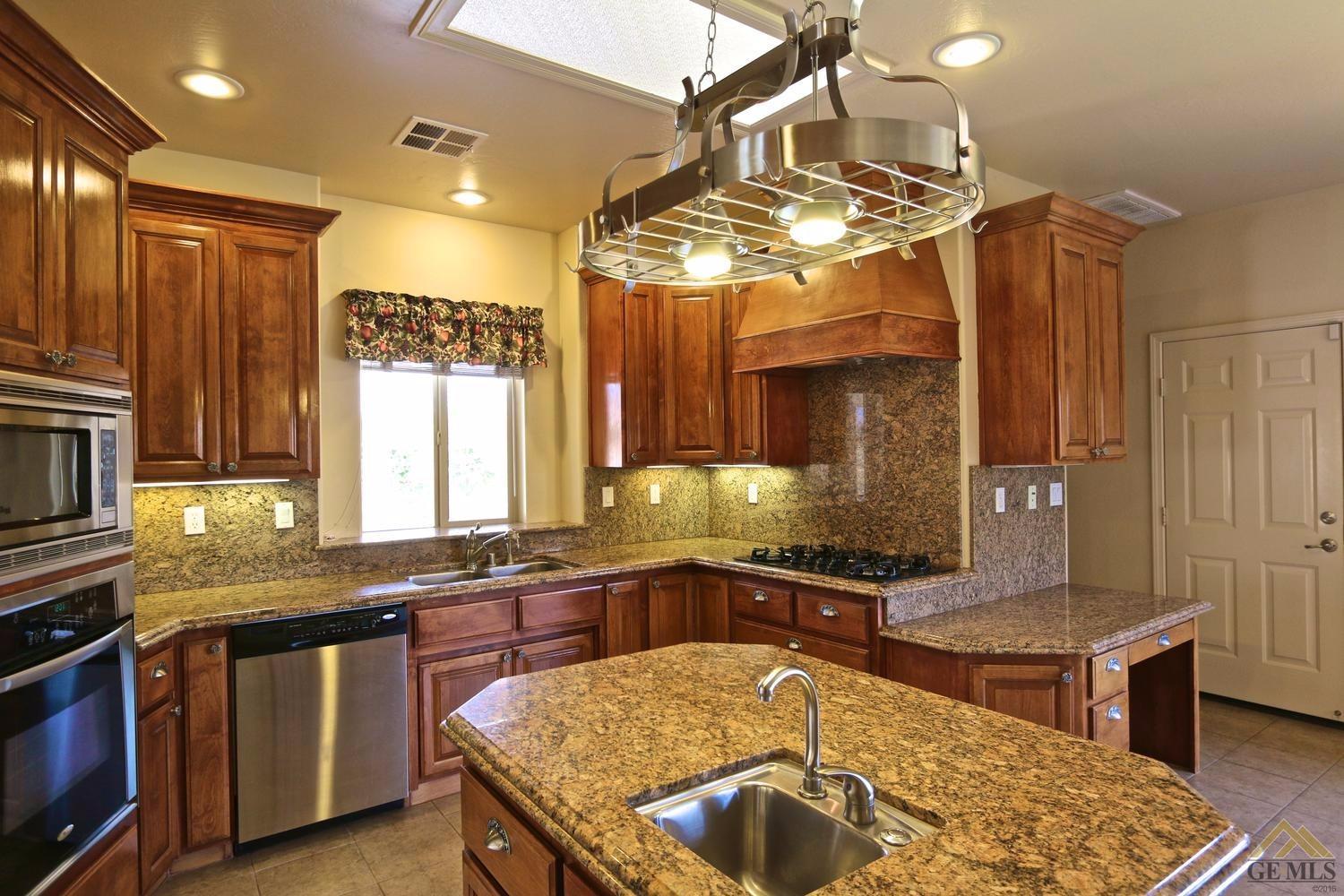 501 Mesquite Dr, Tehachapi, CA 93561 photo 16