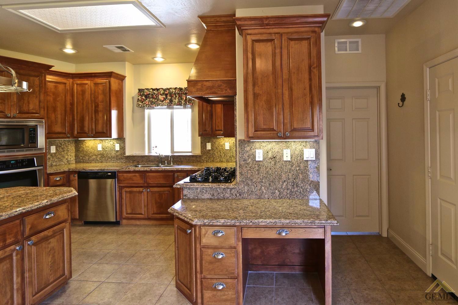 501 Mesquite Dr, Tehachapi, CA 93561 photo 15