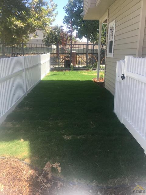 2210 Lewis Puller Dr, Bakersfield, CA 93301 photo 24
