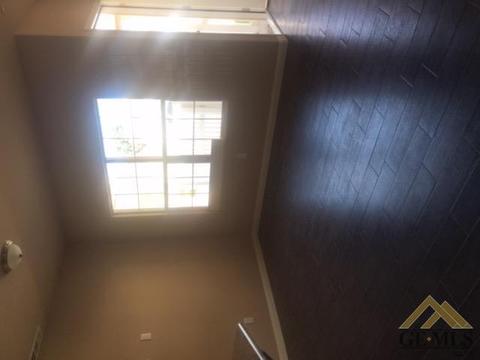 2210 Lewis Puller Dr, Bakersfield, CA 93301 photo 20