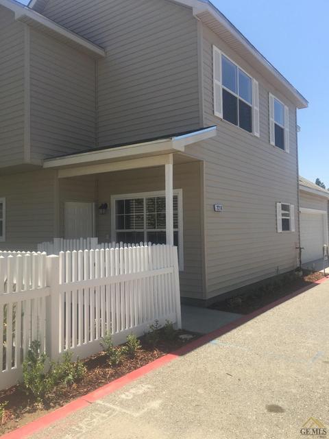 2210 Lewis Puller Dr, Bakersfield, CA 93301 photo 3