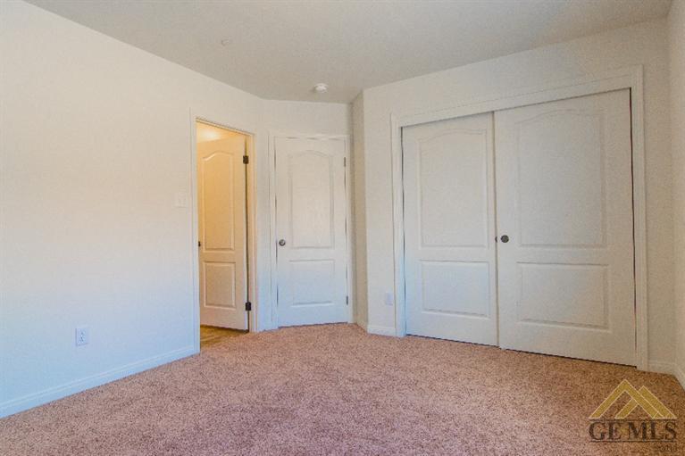 9136 Eucalyptus Dr, Bakersfield, CA 93306 photo 11
