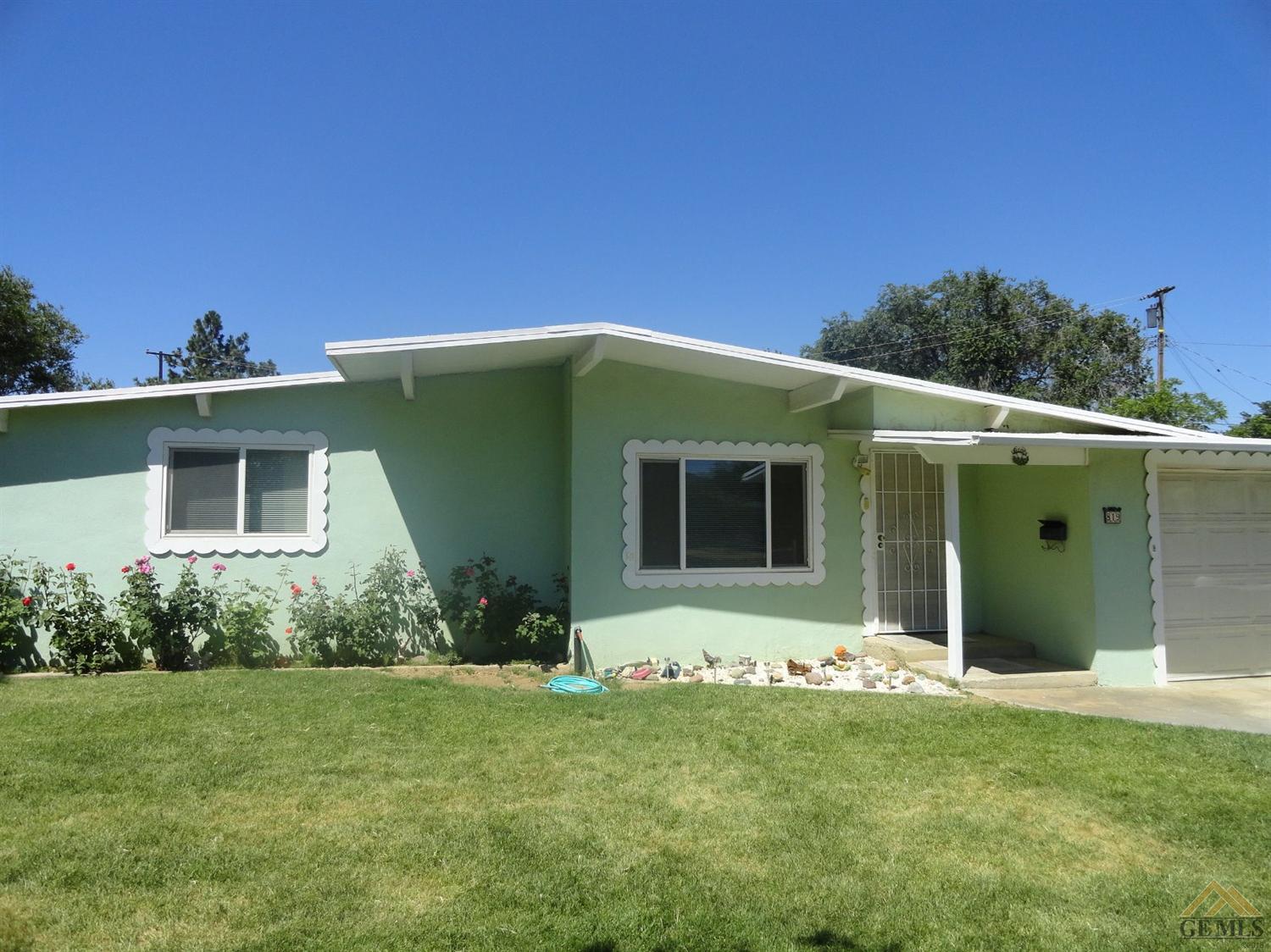 819 Beech St, Tehachapi, CA 93561 photo 1