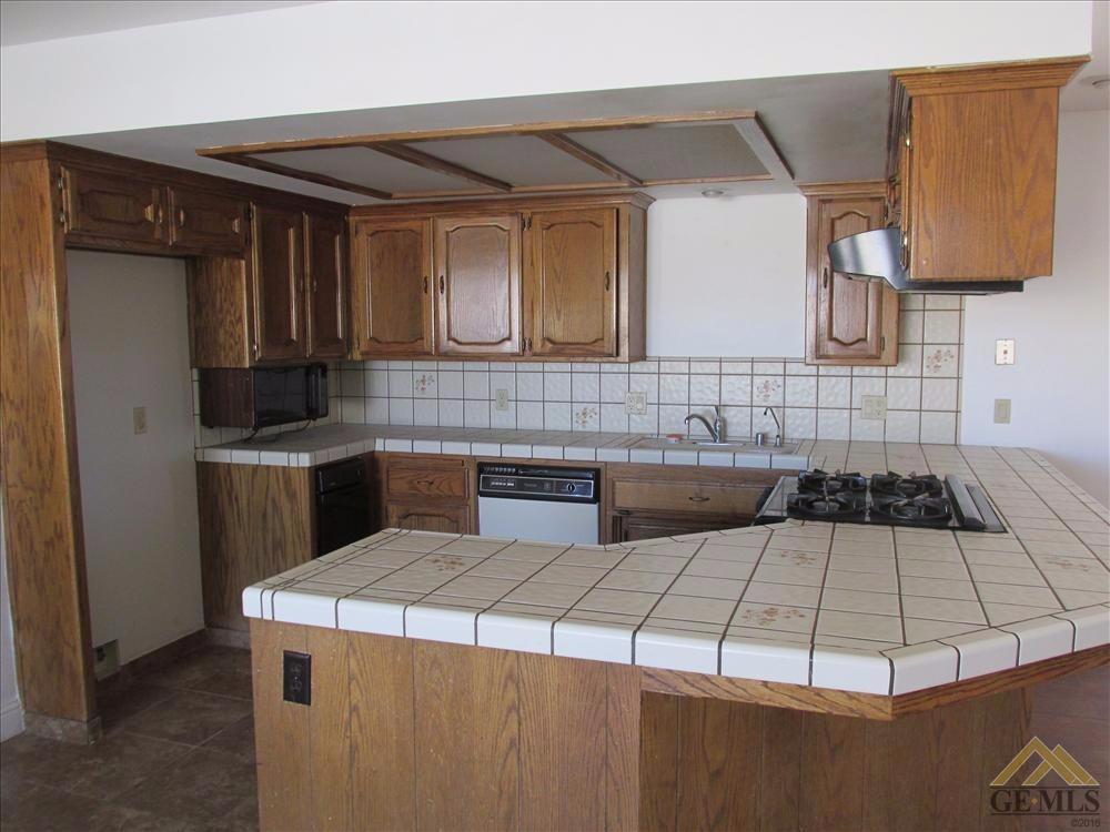 21691 Brook Dr, Tehachapi, CA 93561 photo 7