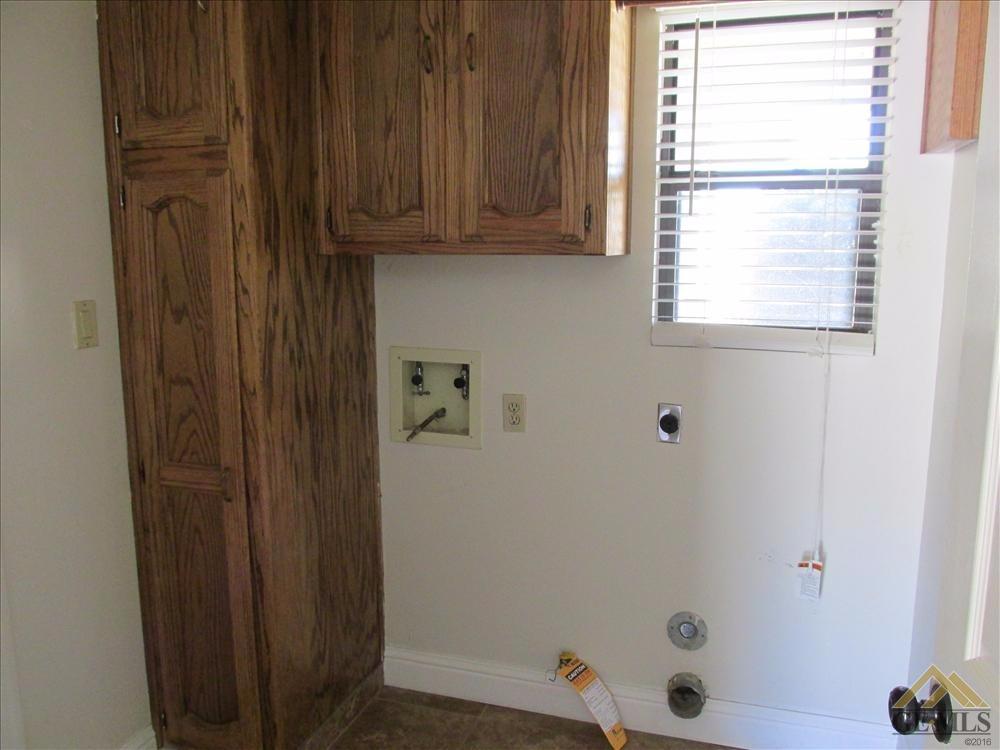 21691 Brook Dr, Tehachapi, CA 93561 photo 21