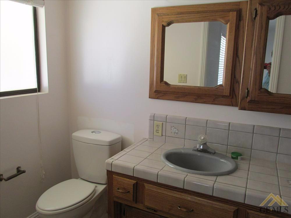 21691 Brook Dr, Tehachapi, CA 93561 photo 20
