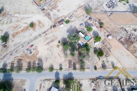 12305 Olivarez St, Taft, CA 93268 photo 4