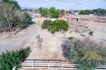 12305 Olivarez St, Taft, CA 93268 photo 5