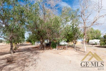 12305 Olivarez St, Taft, CA 93268 photo 7