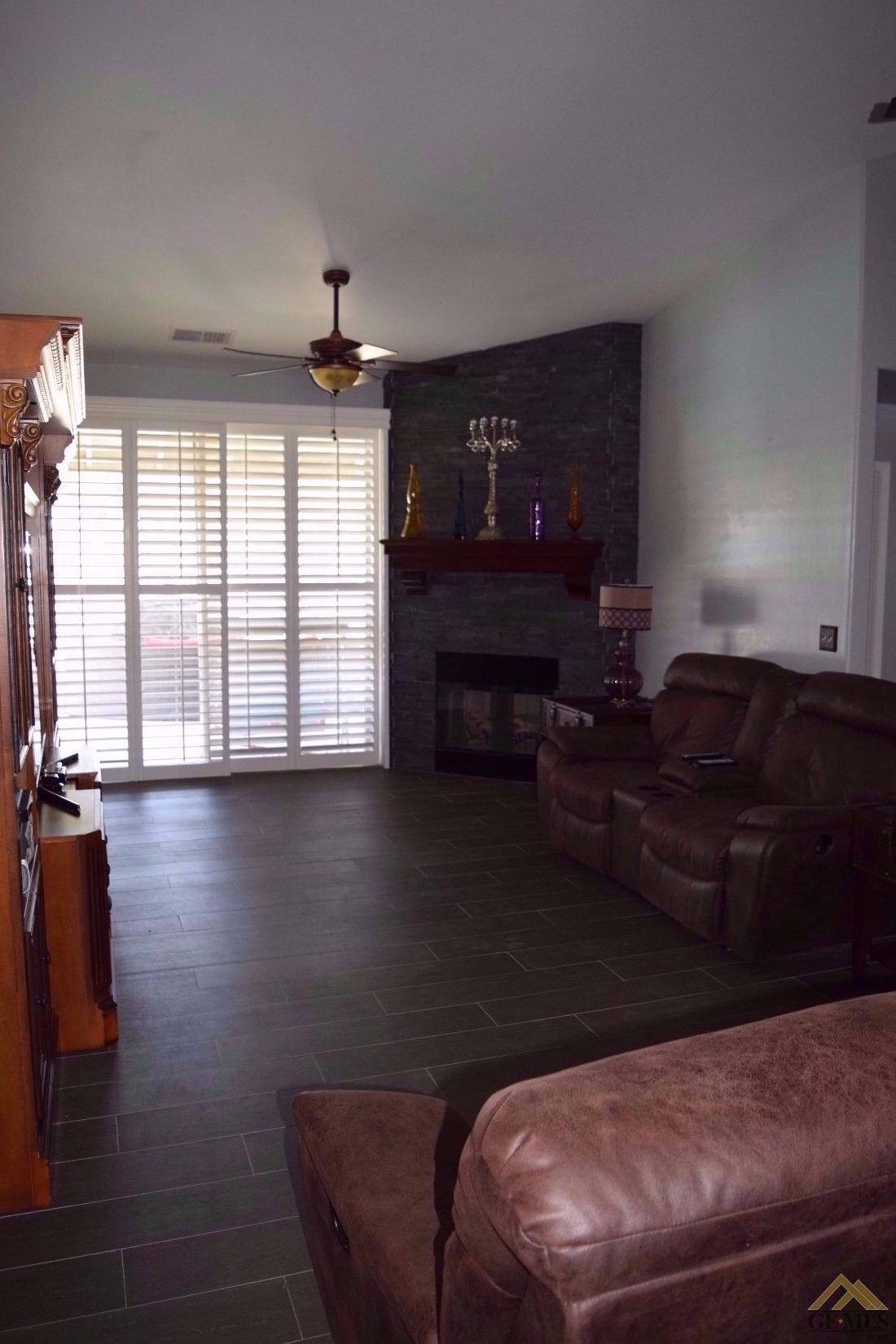 4502 Chinta Dr, Bakersfield, CA 93313 photo 4