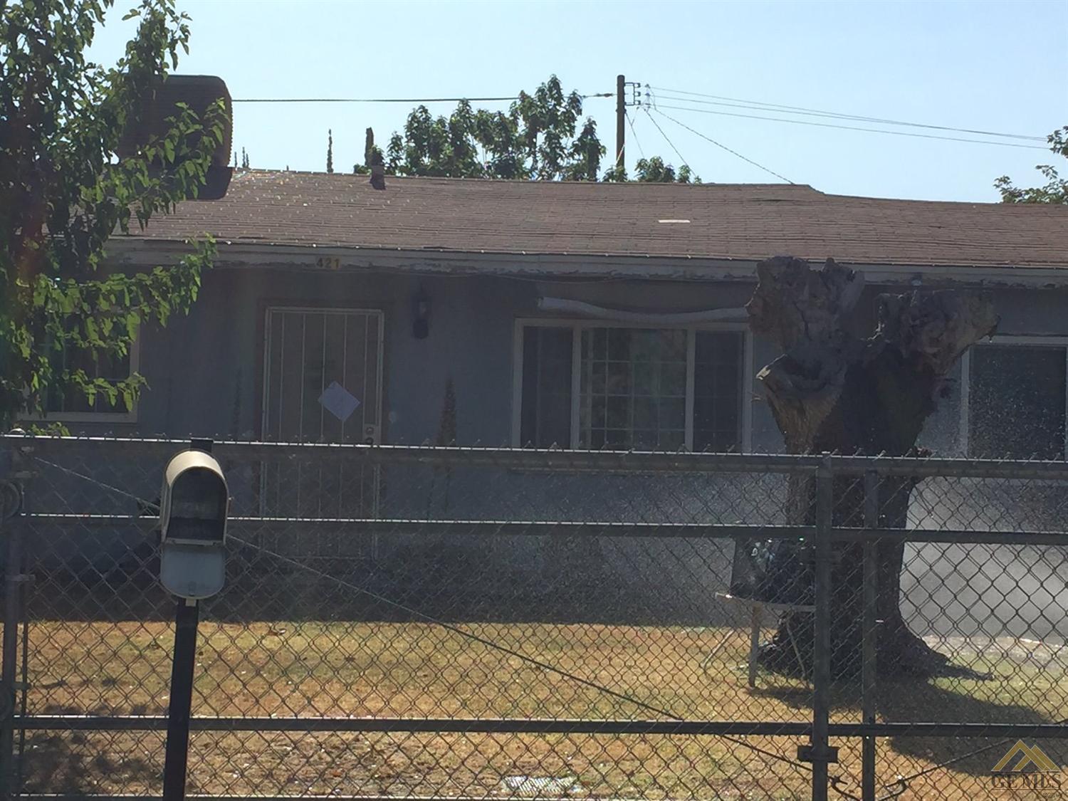 421 Easter St, Bakersfield, CA 93307 photo 3