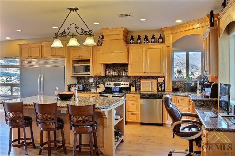 21050 Mount Pl, Tehachapi, CA 93561 photo 5