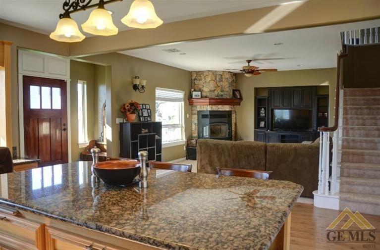 21050 Mount Pl, Tehachapi, CA 93561 photo 6