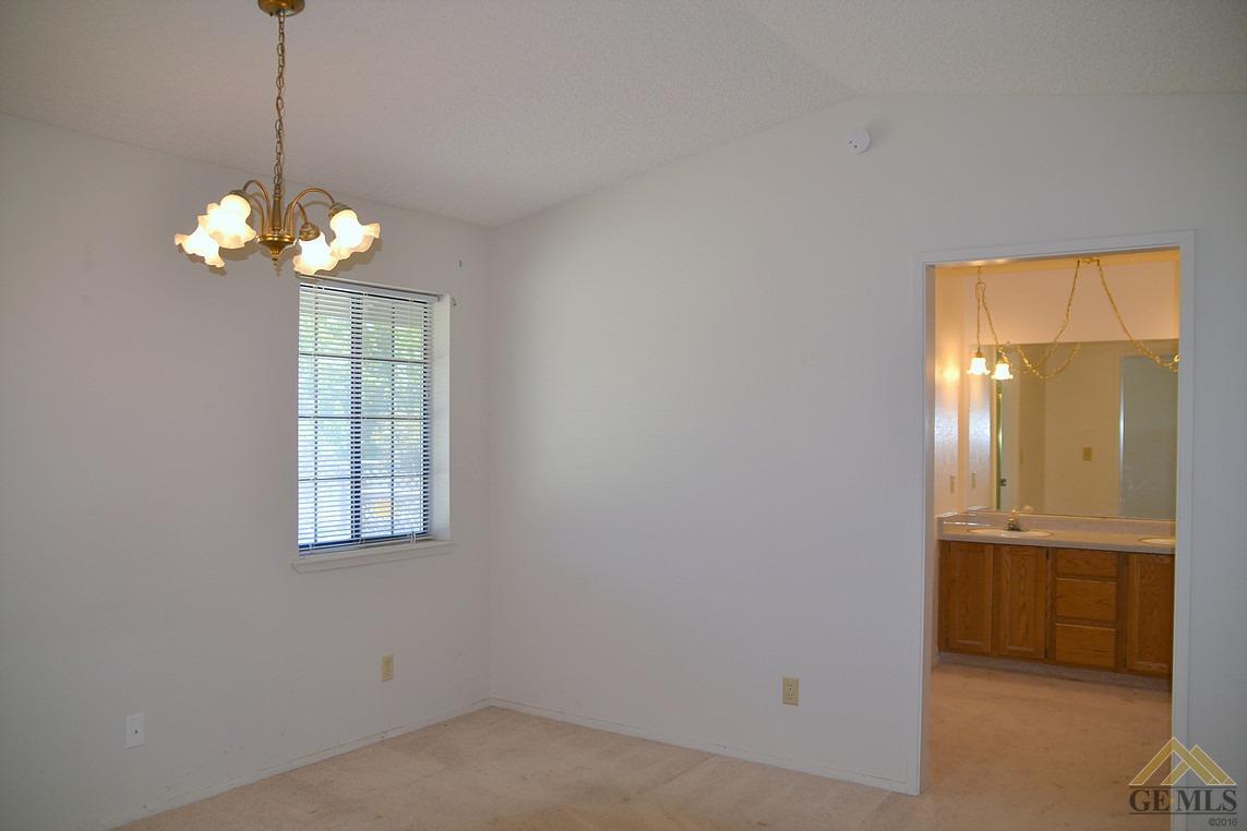 24131 Deertrail Dr, Tehachapi, CA 93561 photo 16