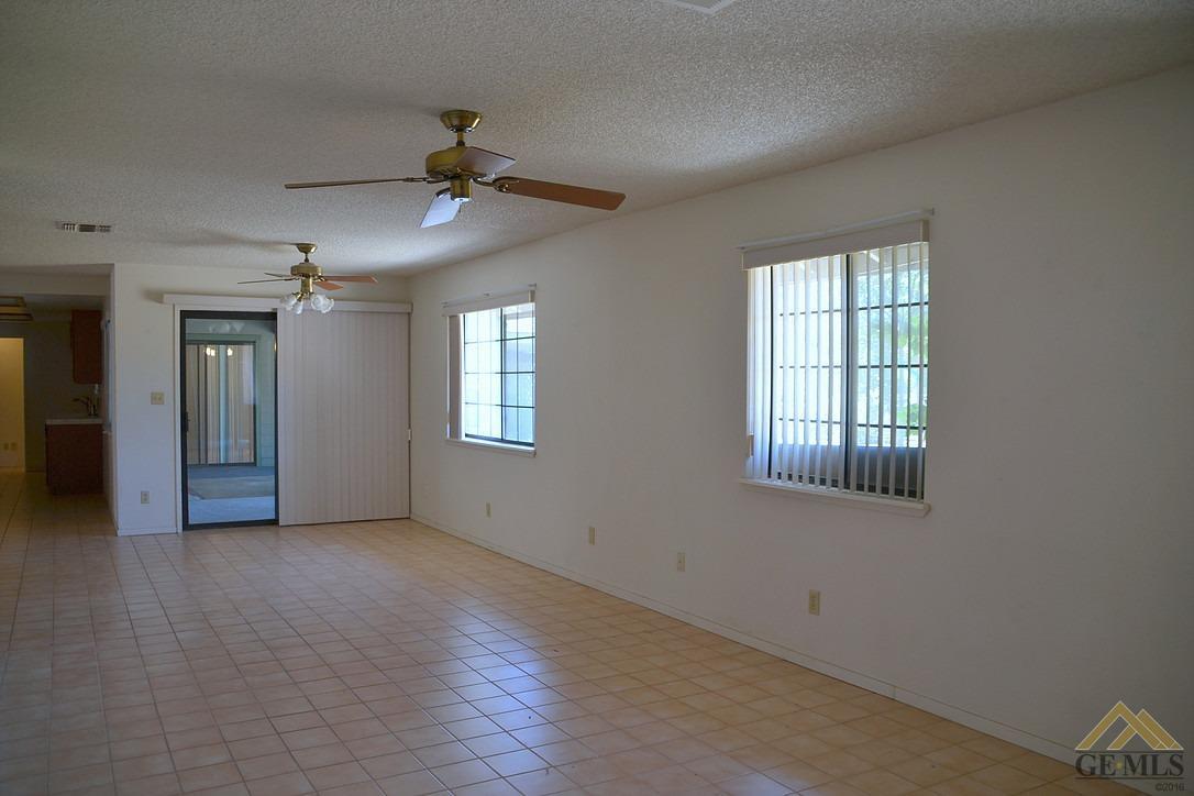 24131 Deertrail Dr, Tehachapi, CA 93561 photo 10