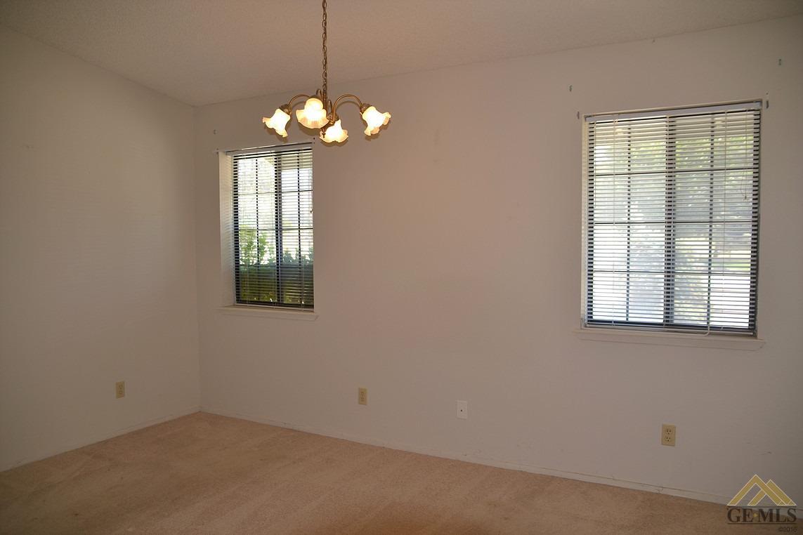 24131 Deertrail Dr, Tehachapi, CA 93561 photo 9