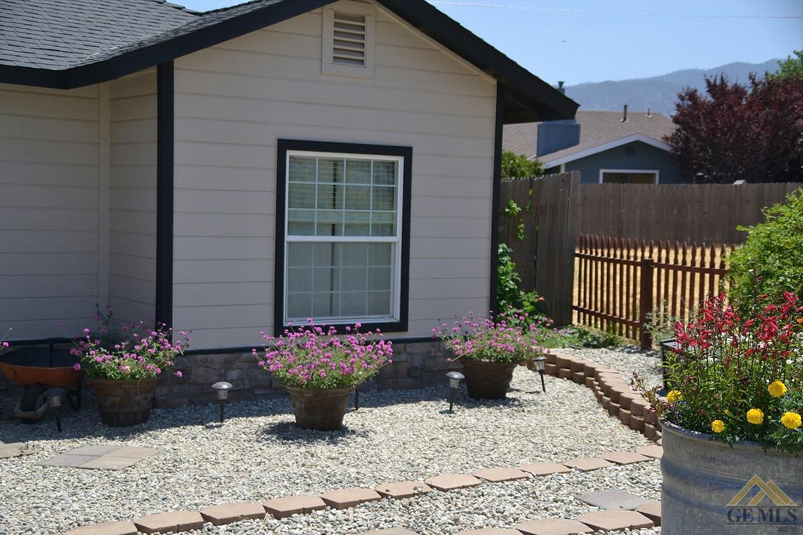 21520 Brook Dr, Tehachapi, CA 93561 photo 24