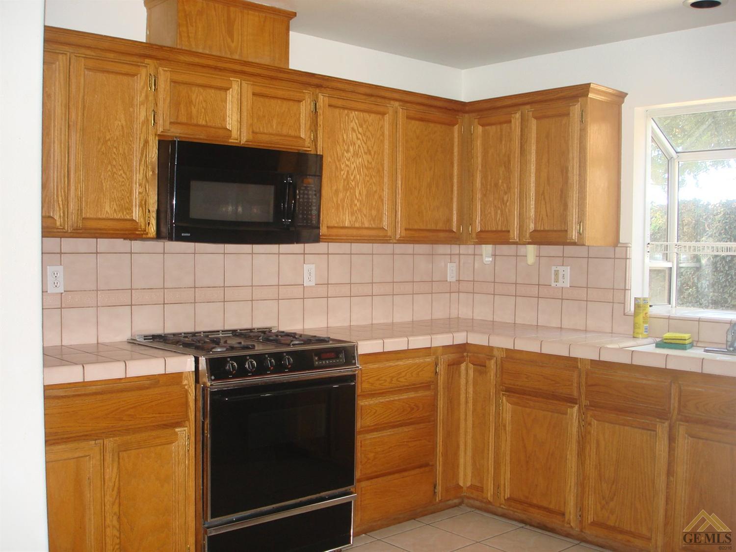 2009 5th Dr, Delano, CA 93215 photo 5