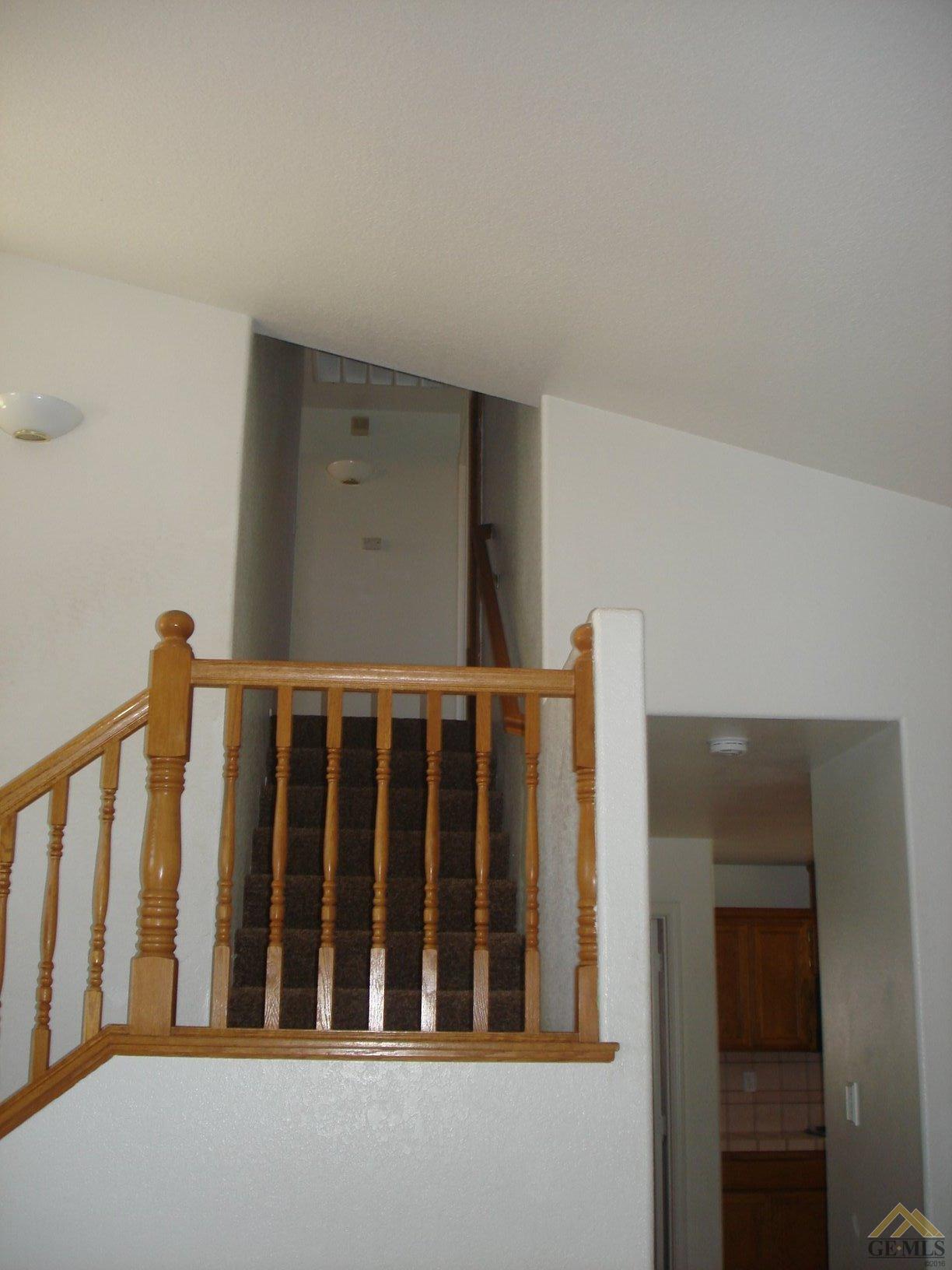 2009 5th Dr, Delano, CA 93215 photo 17