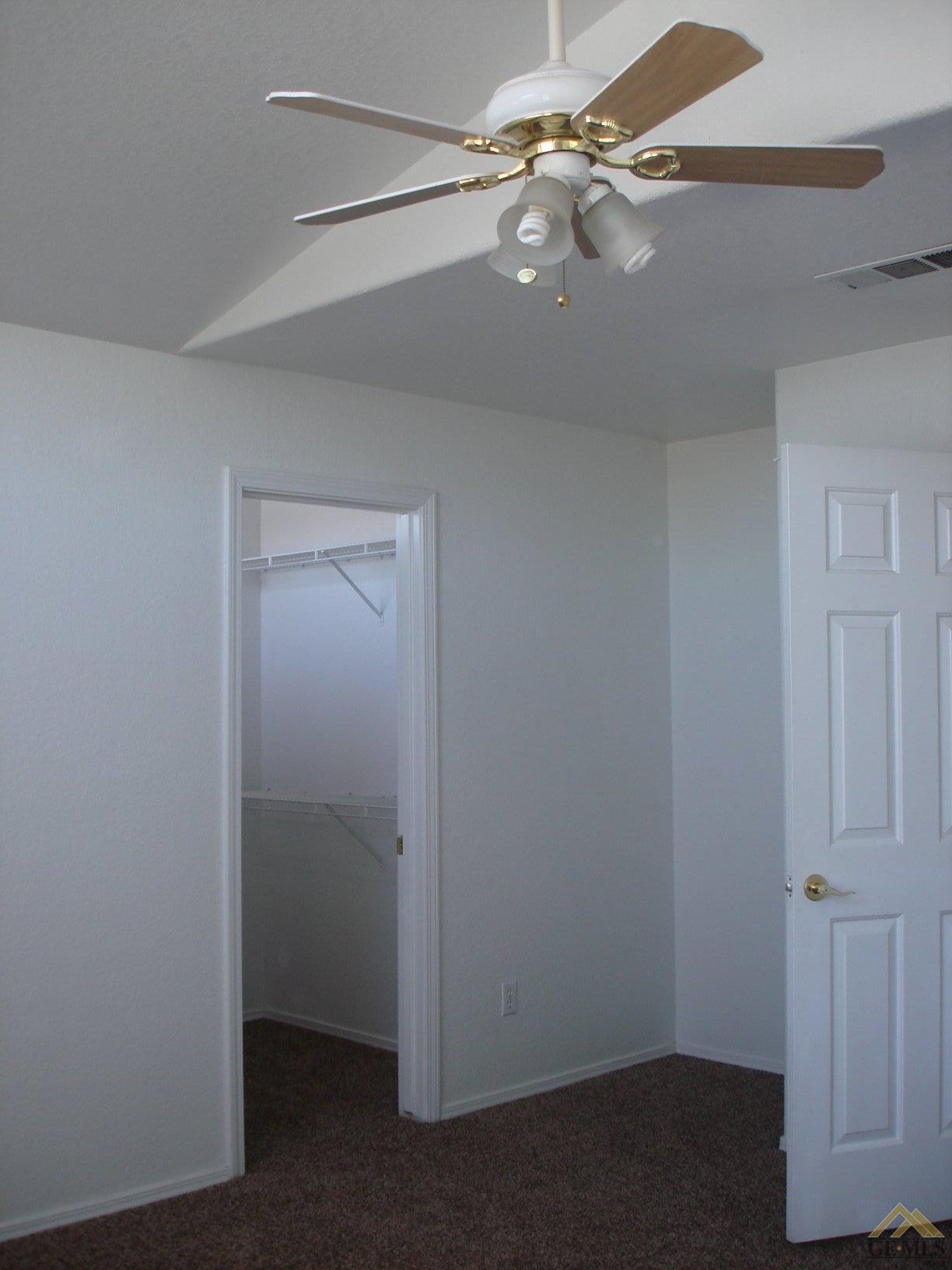 2009 5th Dr, Delano, CA 93215 photo 11
