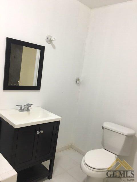 310 S 8th St, Taft, CA 93268 photo 7