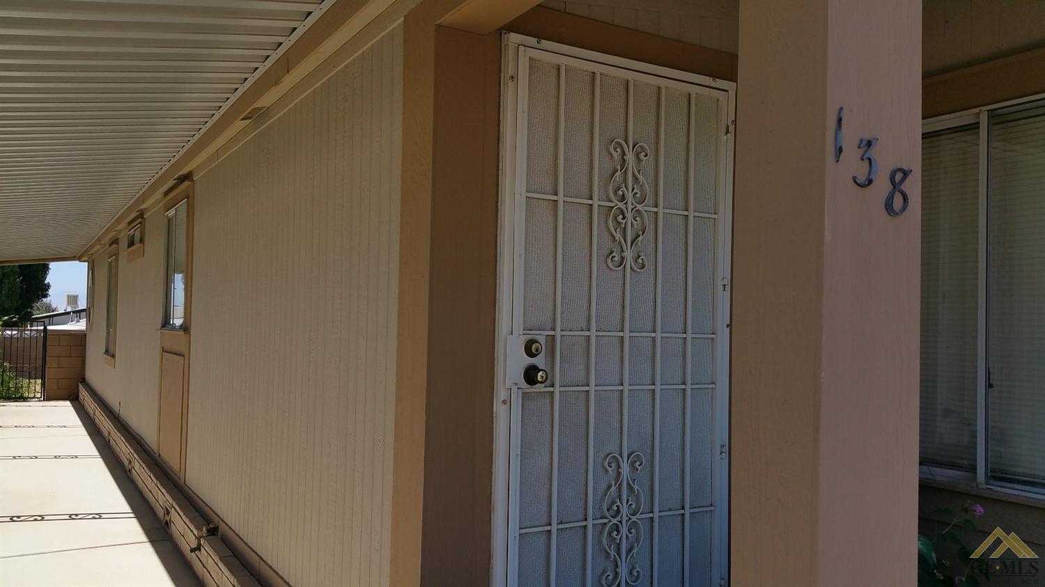 138 Set Ln, Bakersfield, CA 93308 photo 2