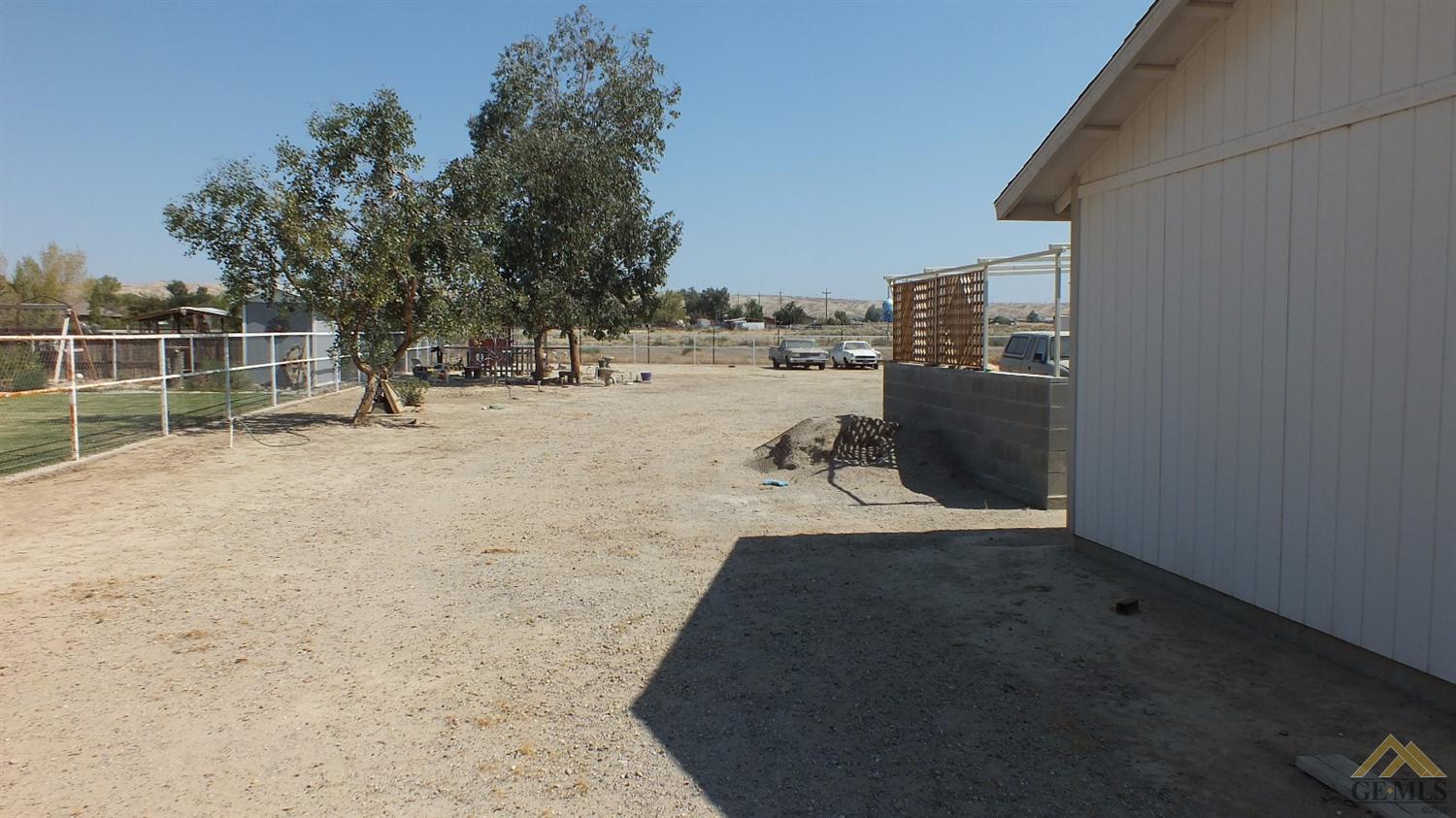 28182 Mcclaren Ave, Taft, CA 93268 photo 24