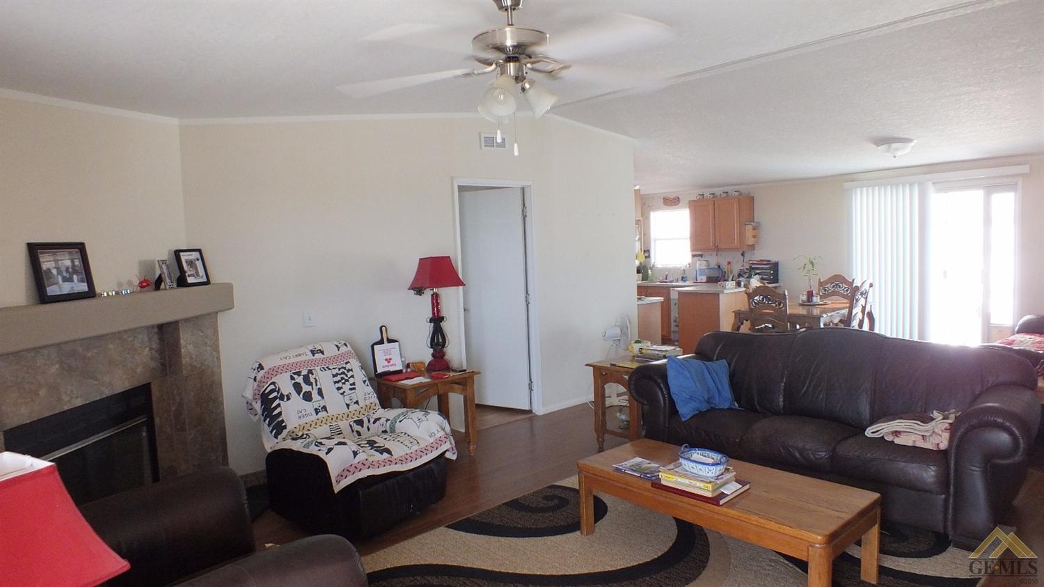 28182 Mcclaren Ave, Taft, CA 93268 photo 4