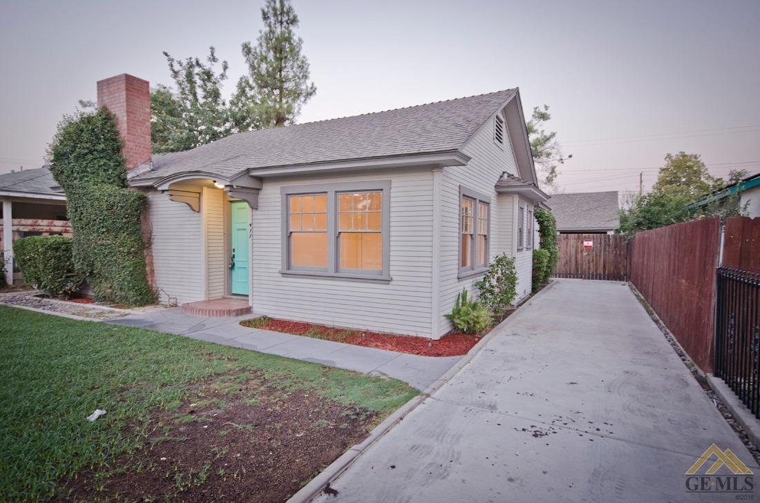 417 B St, Bakersfield, CA 93304 photo 4