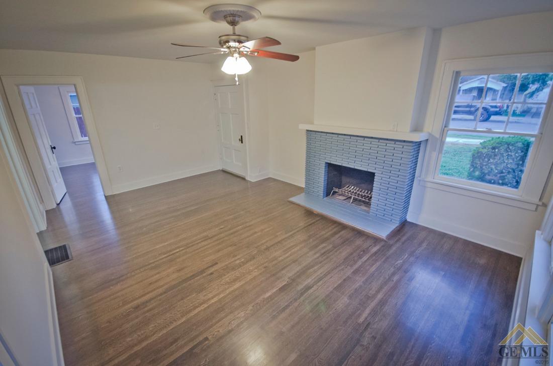 417 B St, Bakersfield, CA 93304 photo 8