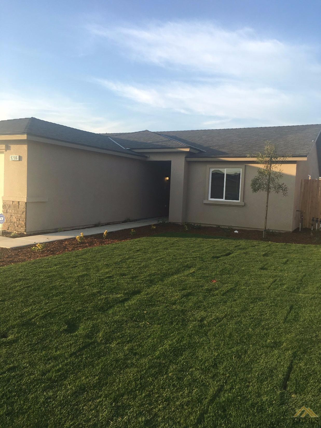 9142 Eucalyptus Dr, Bakersfield, CA 93306 photo 2