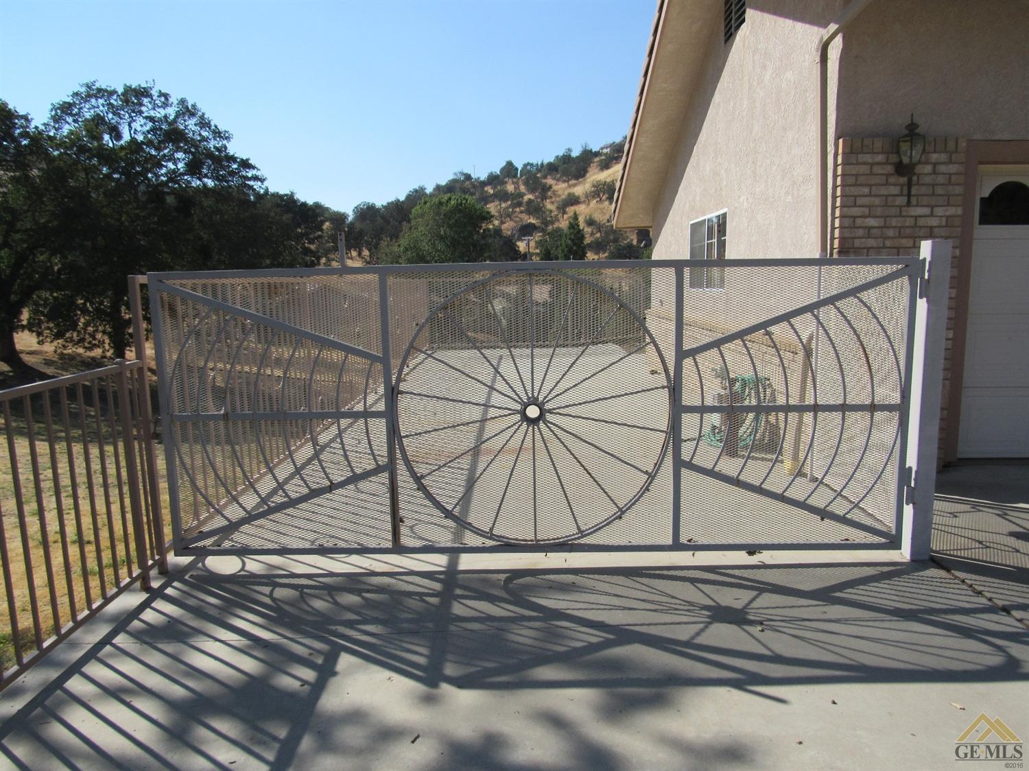 18621 Wingfoot Ct, Tehachapi, CA 93561 photo 3