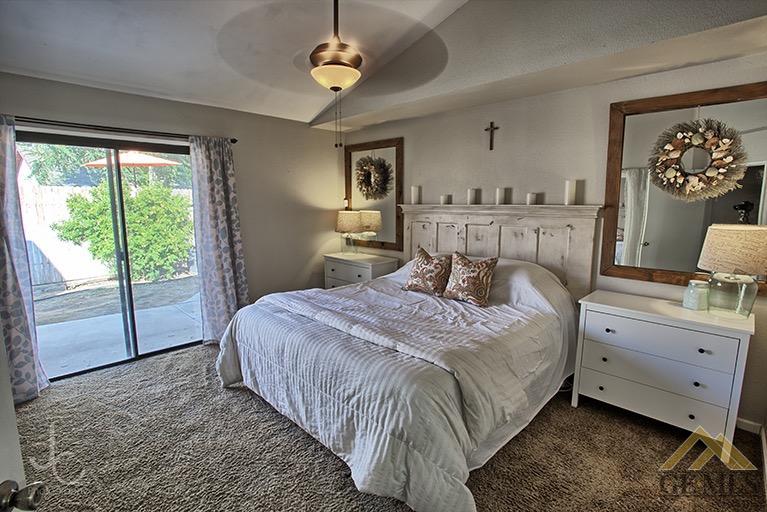 4504 Devlin Ct, Bakersfield, CA 93311 photo 9