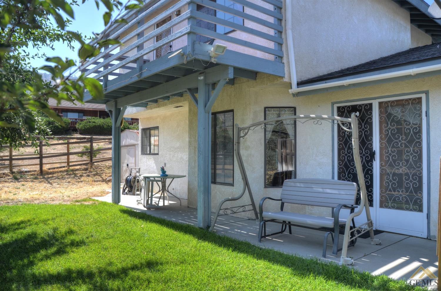 21400 Hacienda Dr, Tehachapi, CA 93561 photo 21