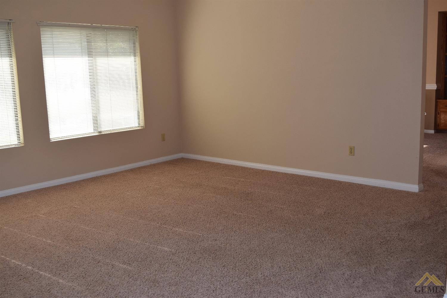 4204 Player Ct, Bakersfield, CA 93306 photo 4