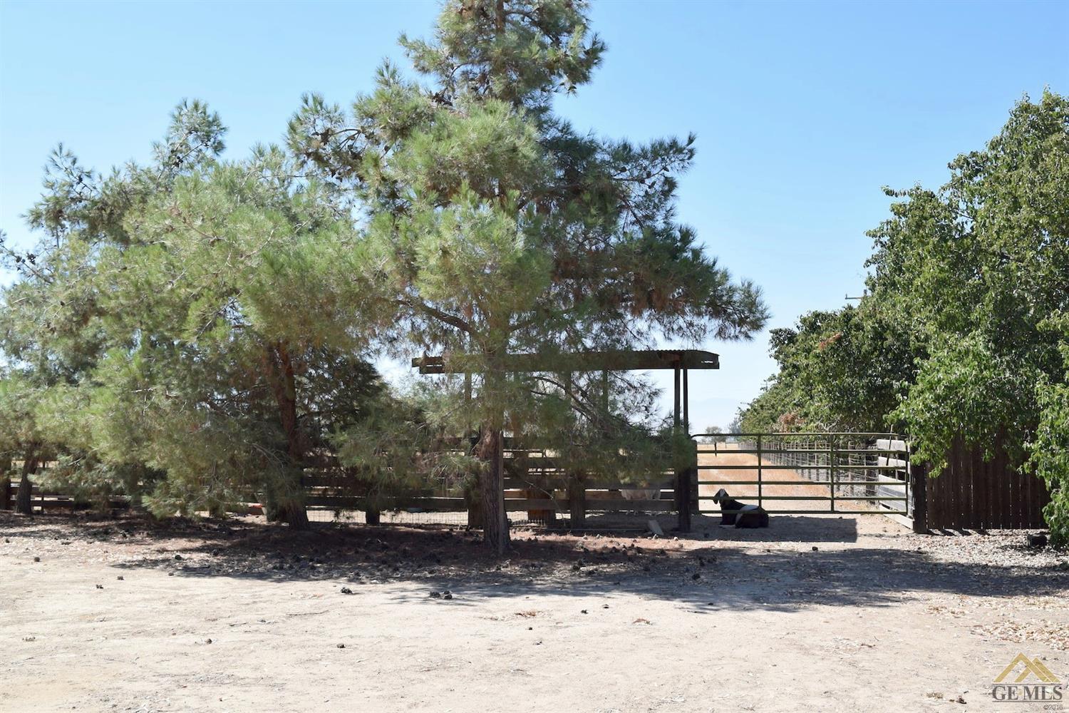 18050 Johnson Rd, Bakersfield, CA 93314 photo 32