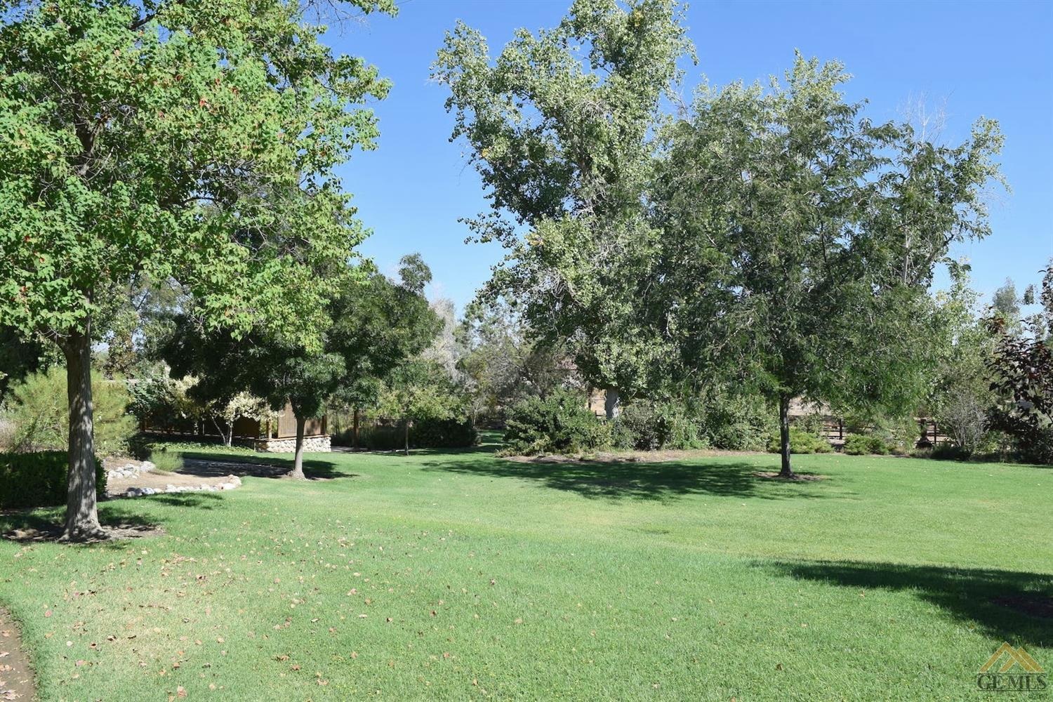18050 Johnson Rd, Bakersfield, CA 93314 photo 21