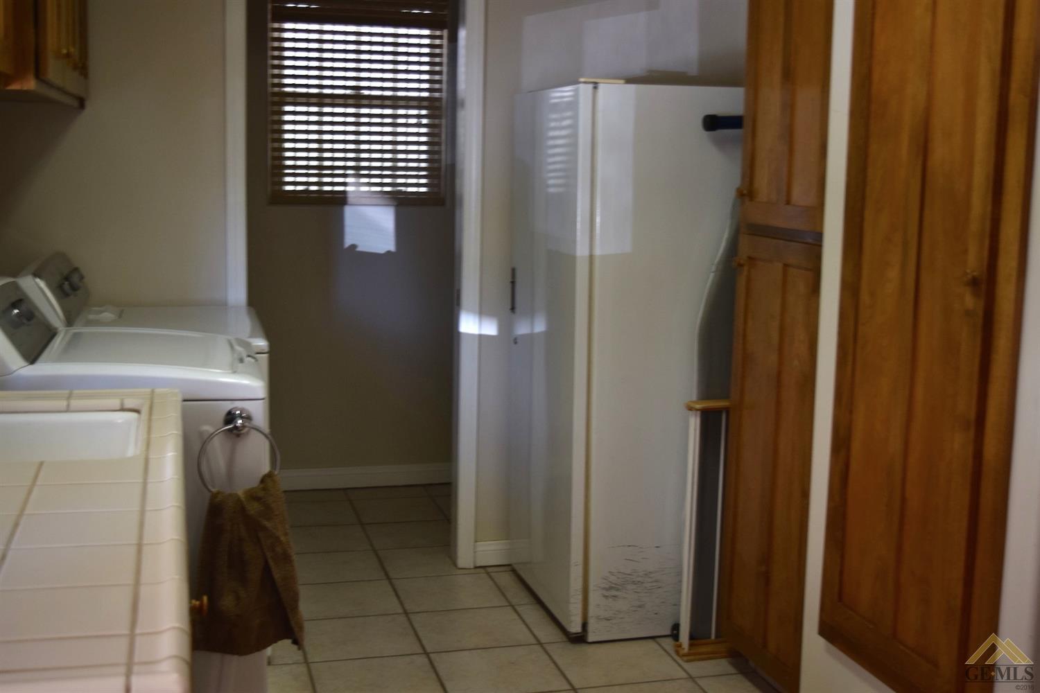 18050 Johnson Rd, Bakersfield, CA 93314 photo 16