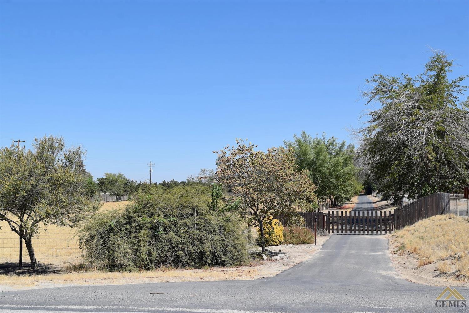 18050 Johnson Rd, Bakersfield, CA 93314 photo 34