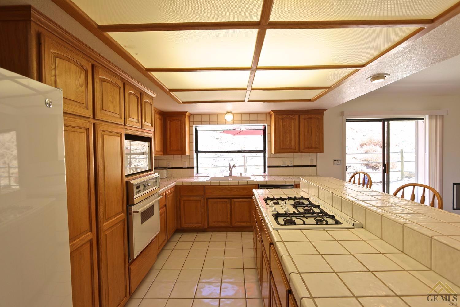 23820 Coyote Ct, Tehachapi, CA 93561 photo 11