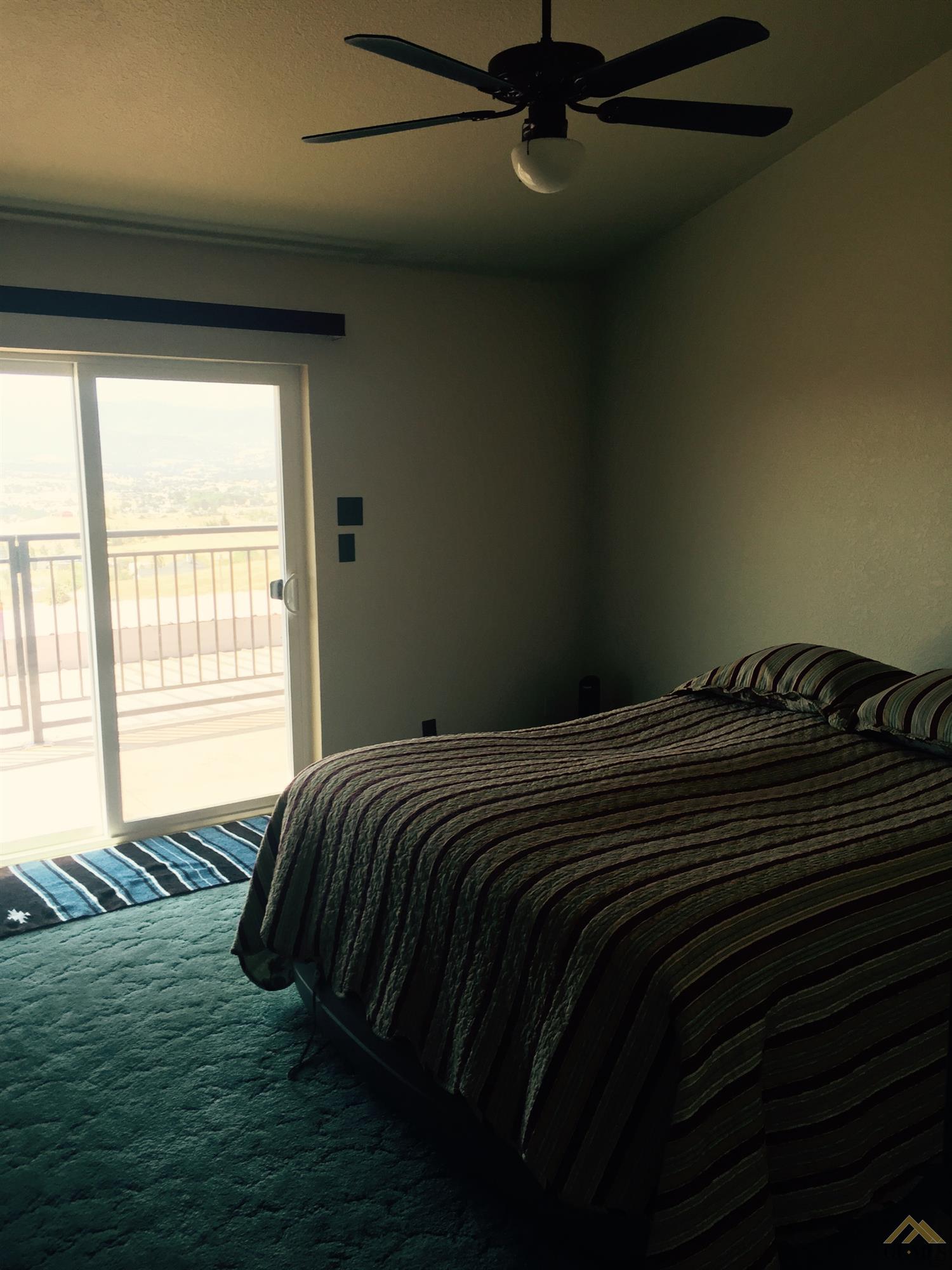 20221 Valley View Dr, Tehachapi, CA 93561 photo 8
